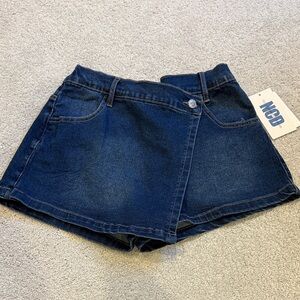 Juniors Dark Blue Denim Skorts Size - Medium